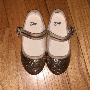 Gap gold glitter shoes